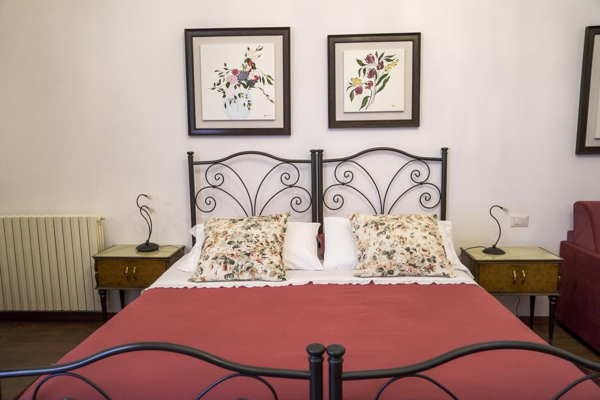 La Casa Del Fabbro Bed & Breakfast Troina Dış mekan fotoğraf