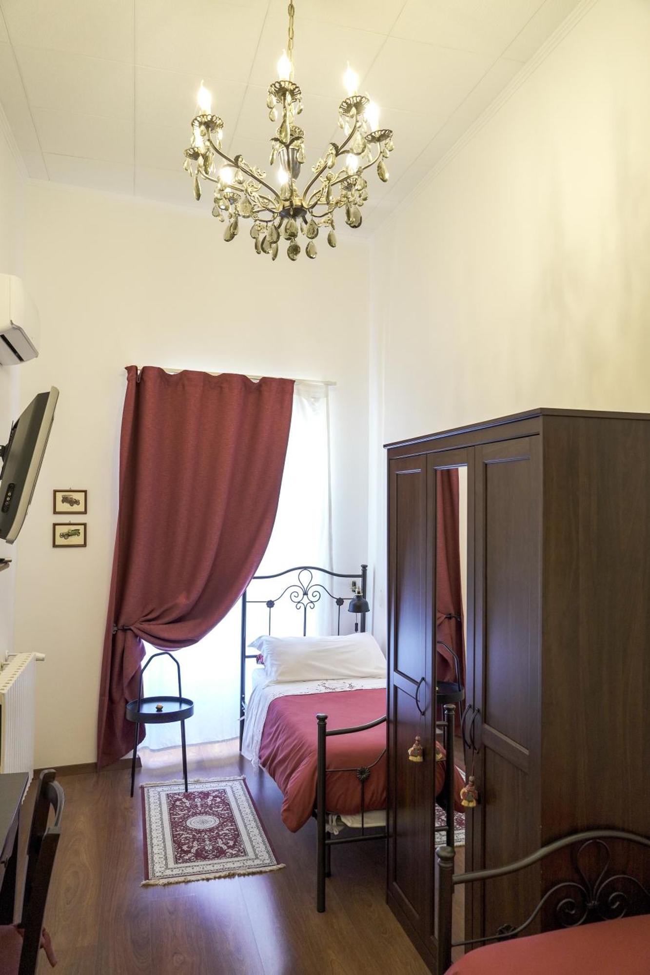 La Casa Del Fabbro Bed & Breakfast Troina Dış mekan fotoğraf